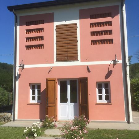Le Mas Di Laura Hotel Ortonovo Eksteriør billede